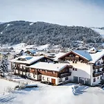 Bergzeit By Seven